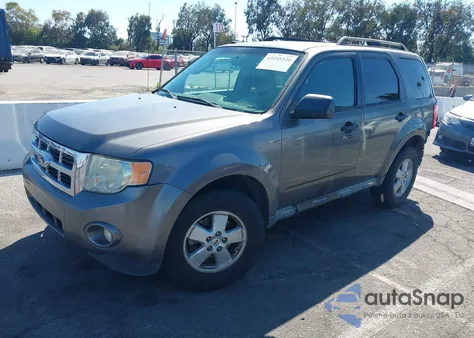 2012 Ford Escape Xlt z USA, uszkodzony, nr VIN 1FMCU0D74CKB44874